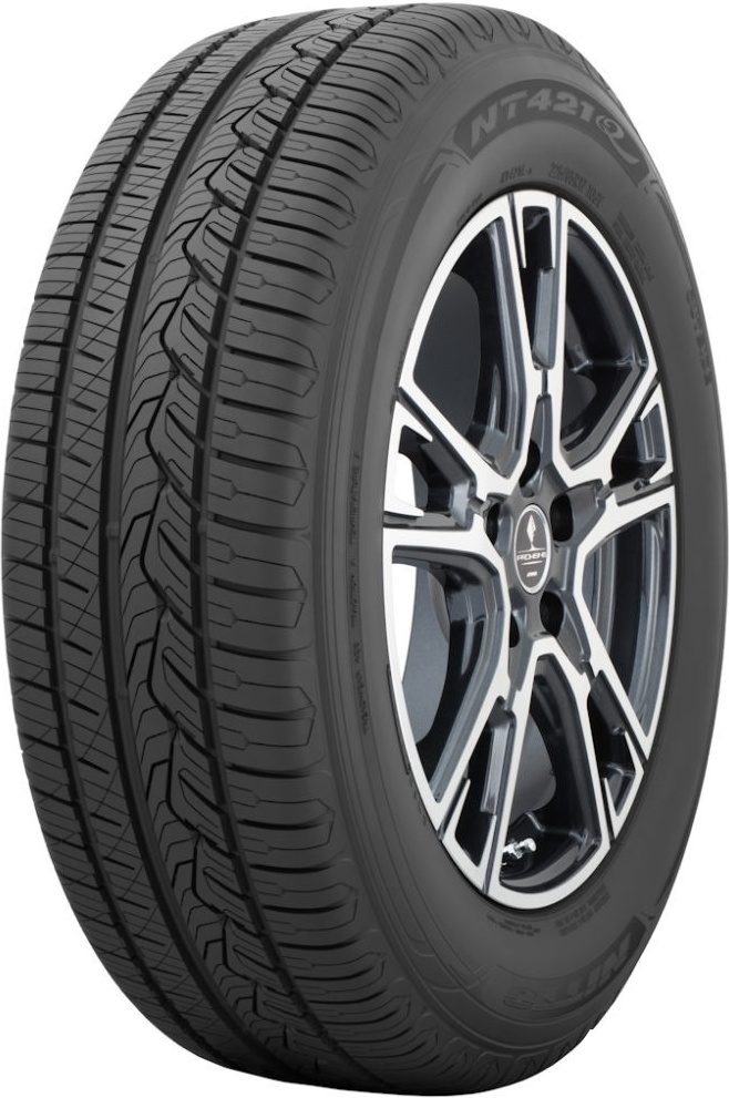 Nitto NT421A 235/50 R18 97V